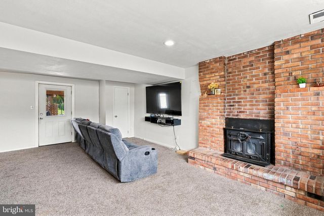2300 CARRS MILL RD, Fallston, MD 21047