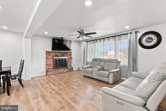 2300 CARRS MILL RD, Fallston, MD 21047