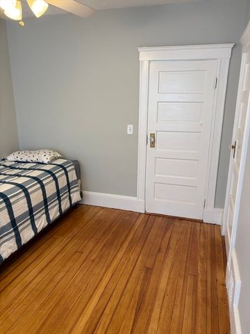 1877 Hyde Park Ave 2, Boston, MA 02136