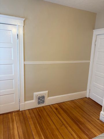 1877 Hyde Park Ave 2, Boston, MA 02136