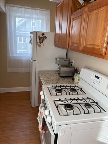 1877 Hyde Park Ave 2, Boston, MA 02136