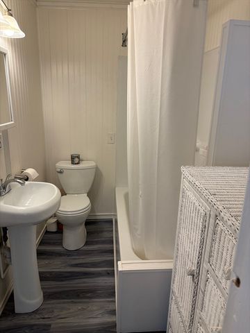 1877 Hyde Park Ave 2, Boston, MA 02136