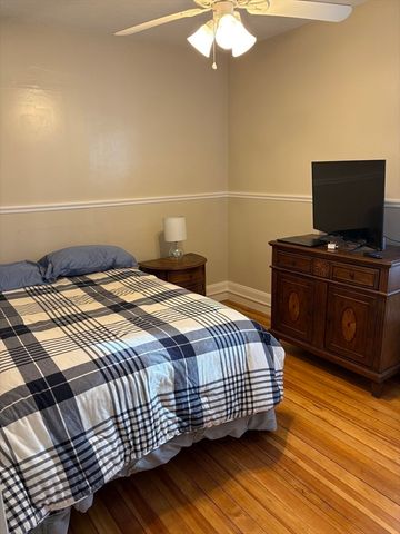 1877 Hyde Park Ave 2, Boston, MA 02136