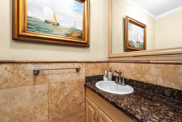 3511 W EUCLID AVENUE, Tampa, FL 33629