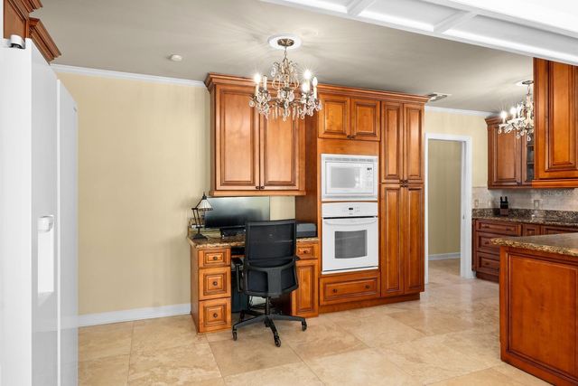 3511 W EUCLID AVENUE, Tampa, FL 33629