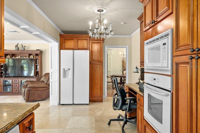 3511 W EUCLID AVENUE, Tampa, FL 33629