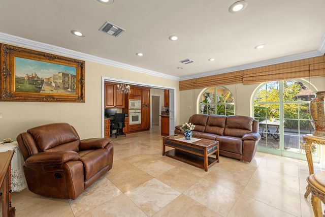 3511 W EUCLID AVENUE, Tampa, FL 33629