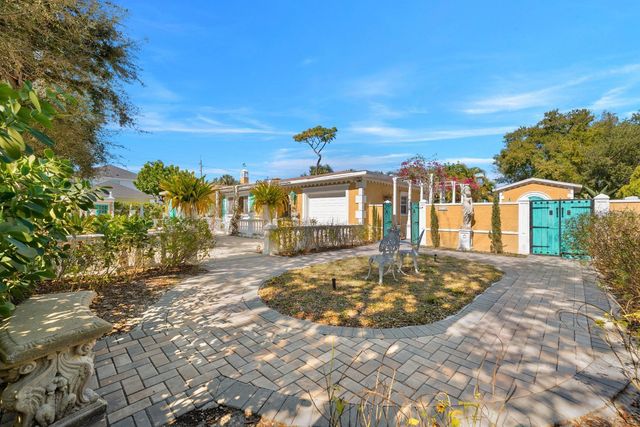 3511 W EUCLID AVENUE, Tampa, FL 33629