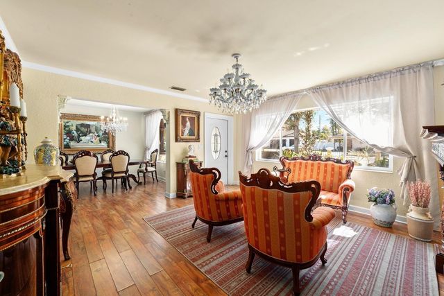 3511 W EUCLID AVENUE, Tampa, FL 33629