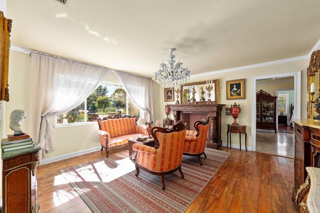 3511 W EUCLID AVENUE, Tampa, FL 33629