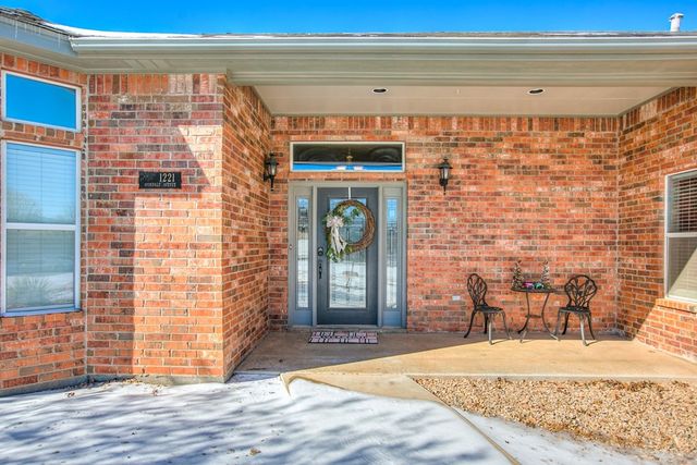 1221 Avondale Avenue, San Angelo, TX 76901