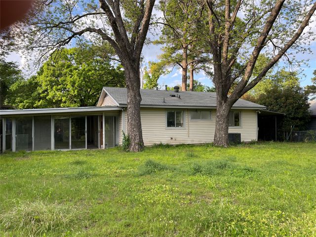 518 W Lovers Lane, Arlington, TX 76010