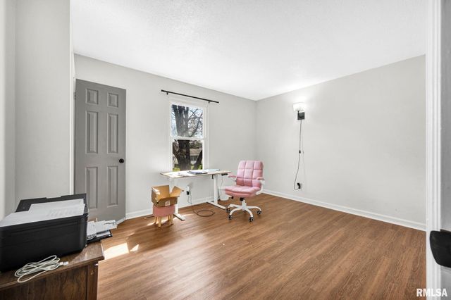 6125-27 N JAYAR Court, Peoria, IL 61614