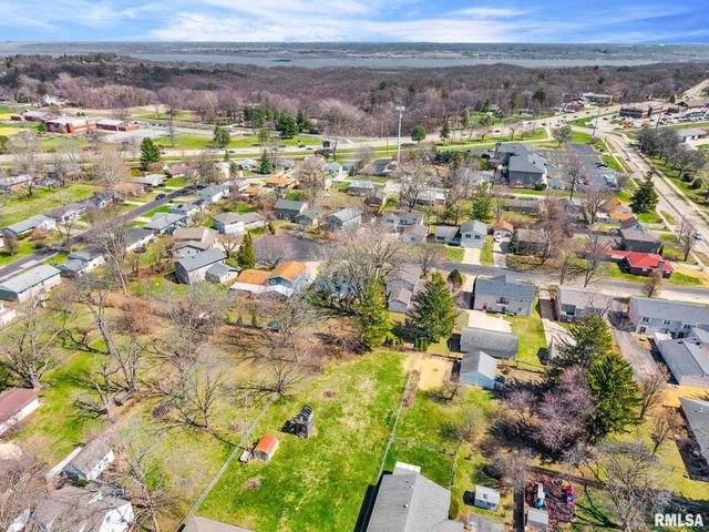 6125-27 N JAYAR Court, Peoria, IL 61614