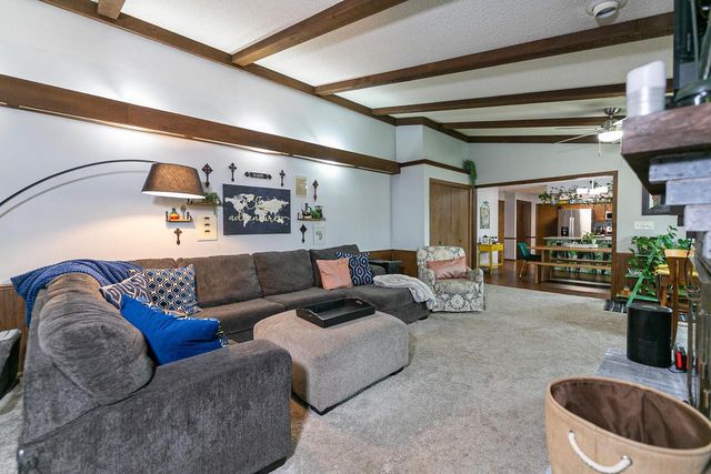 37 BUTTE DES MORTS COURT, Appleton, WI 54914
