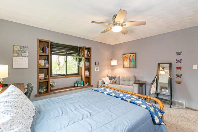 37 BUTTE DES MORTS COURT, Appleton, WI 54914