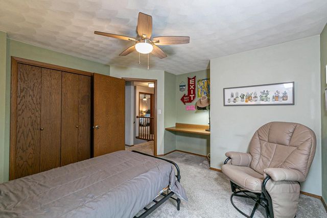 37 BUTTE DES MORTS COURT, Appleton, WI 54914