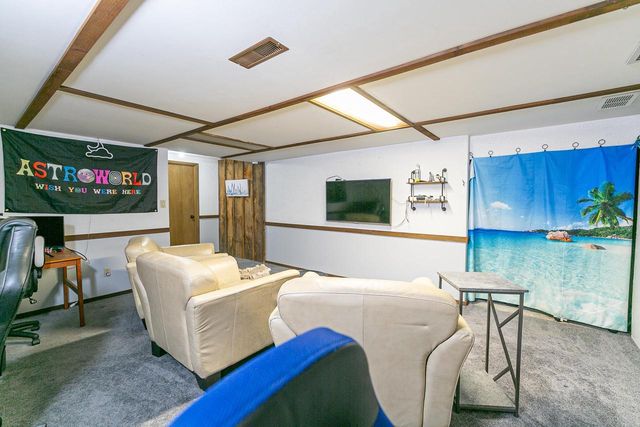 37 BUTTE DES MORTS COURT, Appleton, WI 54914