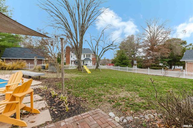 1502 NAGEL Drive, Marion, IL 62959