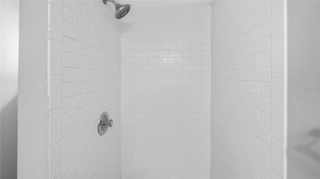 558 W MINNEOLA AVENUE, Clermont, FL 34711