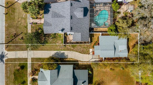 558 W MINNEOLA AVENUE, Clermont, FL 34711