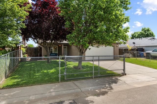 6724 W 2nd St, Rio Linda, CA 95673