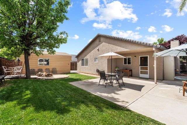 6724 W 2nd St, Rio Linda, CA 95673