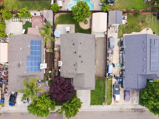 6724 W 2nd St, Rio Linda, CA 95673