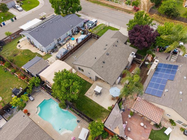 6724 W 2nd St, Rio Linda, CA 95673