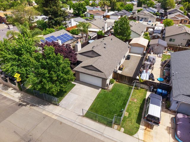 6724 W 2nd St, Rio Linda, CA 95673