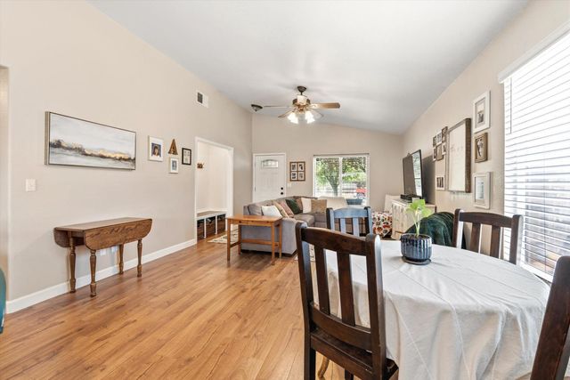 6724 W 2nd St, Rio Linda, CA 95673