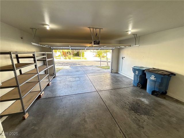 9741 Edifice Avenue, Las Vegas, NV 89117