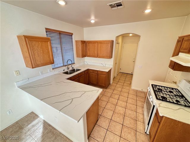 9741 Edifice Avenue, Las Vegas, NV 89117