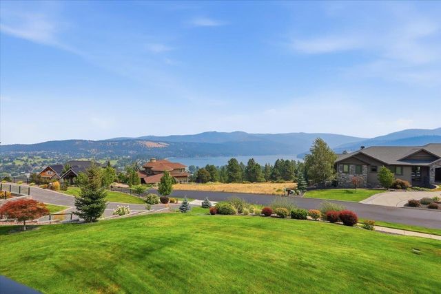 350 S Legend Tree Dr, Liberty Lake, WA 99019