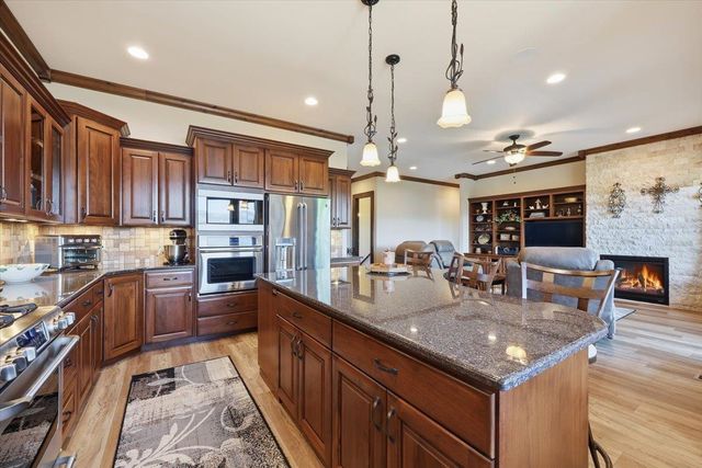 350 S Legend Tree Dr, Liberty Lake, WA 99019