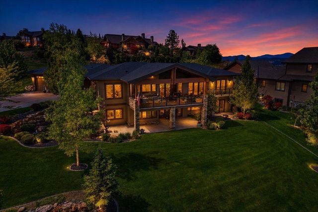 350 S Legend Tree Dr, Liberty Lake, WA 99019