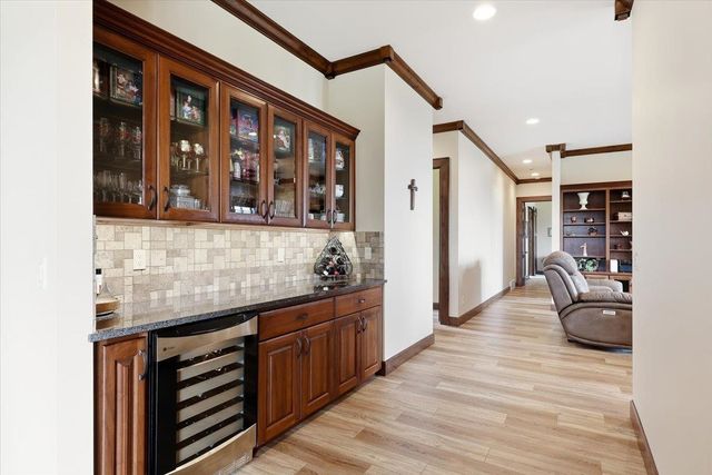 350 S Legend Tree Dr, Liberty Lake, WA 99019