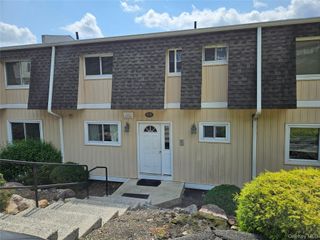 16 Pavilion Ridge Way 6, Suffern, NY 10901