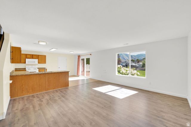 1203 S 950 W, Springville, UT 84663