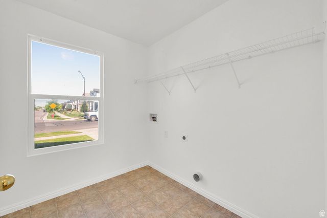 1203 S 950 W, Springville, UT 84663