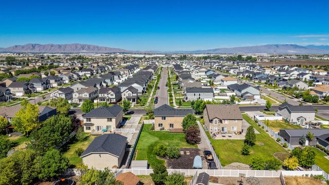 1203 S 950 W, Springville, UT 84663