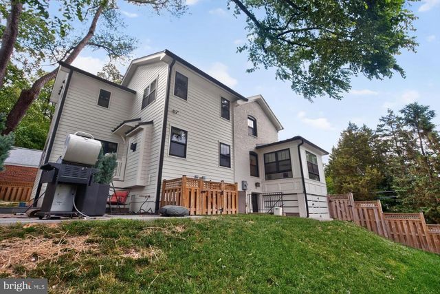 5100 YORKTOWN BLVD, Arlington, VA 22207