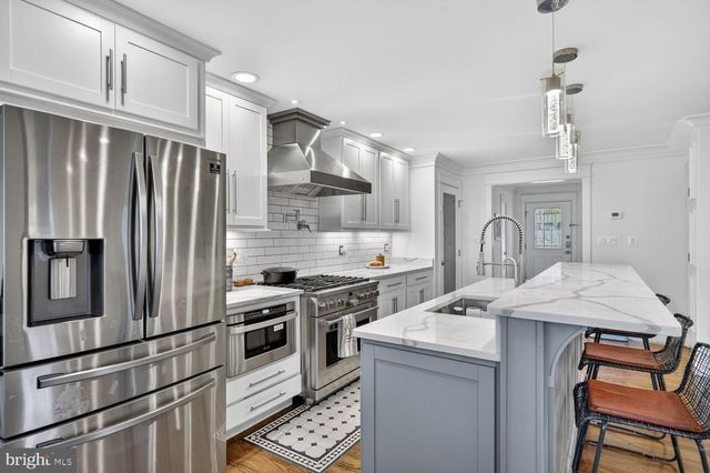 5100 YORKTOWN BLVD, Arlington, VA 22207