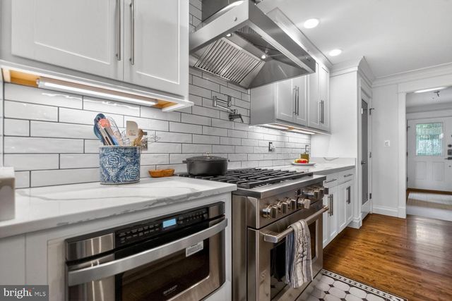 5100 YORKTOWN BLVD, Arlington, VA 22207