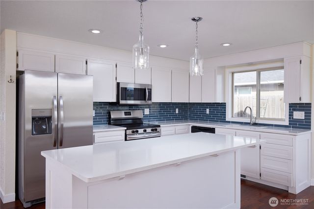 2081 Gemstone Drive, Walla Walla, WA 99362