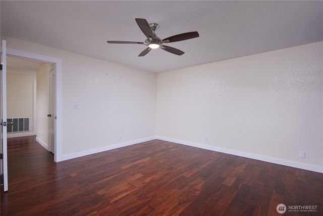 2081 Gemstone Drive, Walla Walla, WA 99362