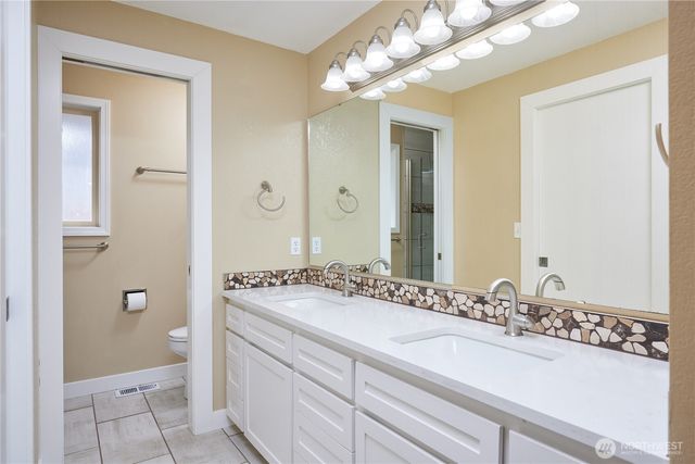 2081 Gemstone Drive, Walla Walla, WA 99362