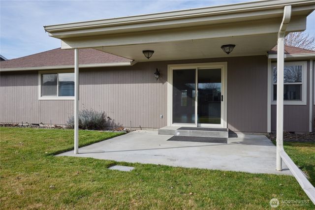 2081 Gemstone Drive, Walla Walla, WA 99362