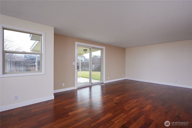 2081 Gemstone Drive, Walla Walla, WA 99362