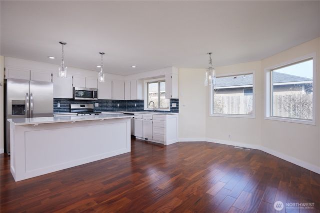 2081 Gemstone Drive, Walla Walla, WA 99362